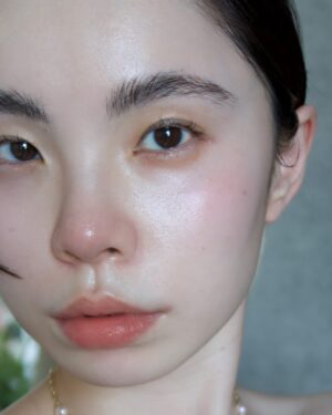 RUKO Instagram - 【ご報告】

この度、日本プロ麻雀連盟第41期前期プロテストを
育成合格の判定をいただきました。

半年間育成会にて麻雀を学び
正式にプロになれるように頑張ります！

麻雀を教えてもらえる環境があることがすごく嬉しい。
ありがたいです…。

何度も挫けそうになったのを
周りの方々、
一緒にプロを目指してる仲間たち
そして応援してくださった皆様に
支えられなんとかなんとか今があります。
ありがとうございます。

まだまだ未熟ですが
とにかく頑張ります。

応援して貰えると嬉しいです 😭

#日本プロ麻雀連盟
#女流勉強会
#呂洋子