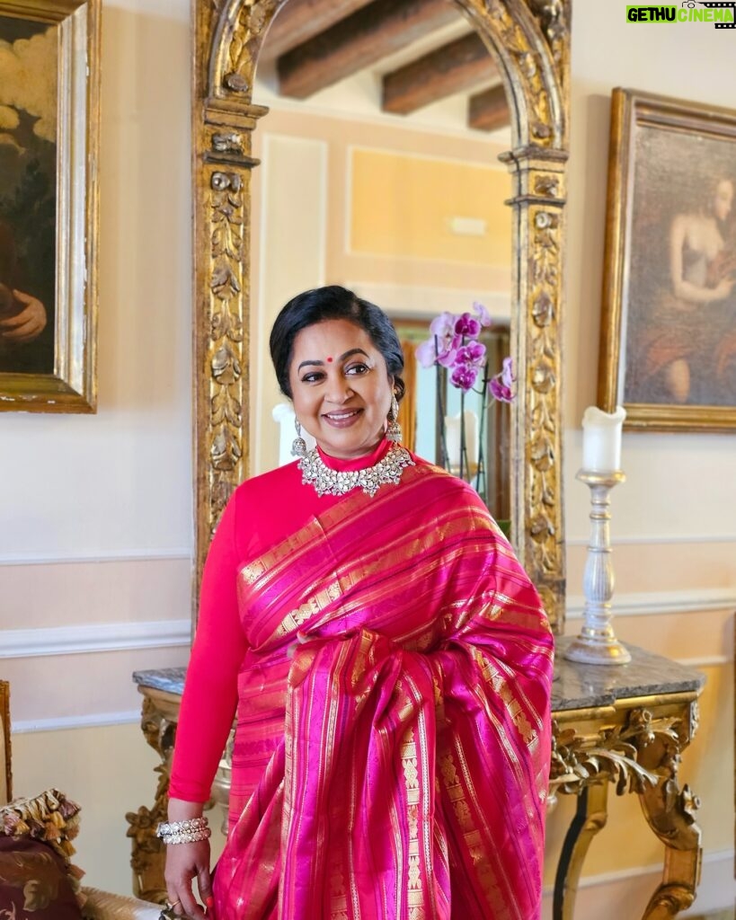 Actress Raadhika Sarathkumar HD Instagram Photos and Wallpapers ...