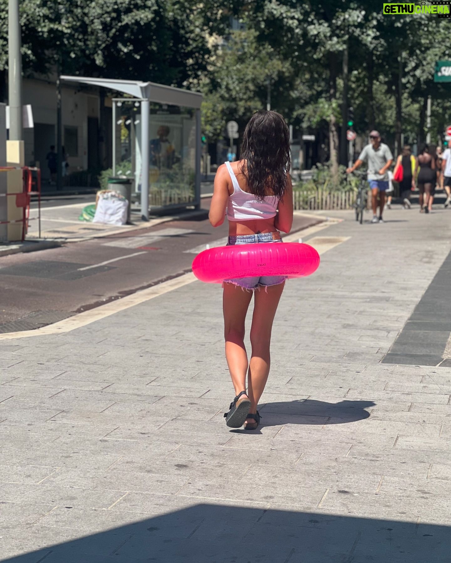 Radka Třeštíková - 5.6K Likes - touch of pink💓