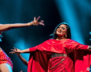Rakshita Suresh Instagram - 🌶️🚀🎤🔥🌟

So grateful to be living the dream!! ♥️♥️🧨🧨🧿🧿✨✨
Thank you, Universe 🫶🏼

📍 @arrahman live in Singapore 🇸🇬

dream team:
Outfit @thekr.official 
Styled by @kesheennn 
Makeup @rajaveldoesmakeup 
Accessories @citygoldjewellery 
Dancers @anc_dance 
Event by @maestroproductionsglobal @unusual_ent 
@btosproductions 
📸 @mkycollective