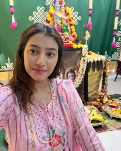 Actress Ramola HD Instagram Photos and Wallpapers September 2024
