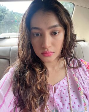 Ramola Instagram - ... "ಶ್ರೀಕೃಷ್ಣನ ಕೊಳಲು ನಿಮ್ಮ ಜೀವನದಲ್ಲಿ ಪ್ರೀತಿಯ ಮಧುರ ಸ್ವರ ಹೊರಡಿಸಲಿ. ಕೃಷ್ಣ ಜನ್ಮಾಷ್ಟಮಿಯ ಶುಭಾಶಯಗಳು!" 💐🫰🏻

#harekrishna #happykrishnajanmashtami #radheradhe❤️
