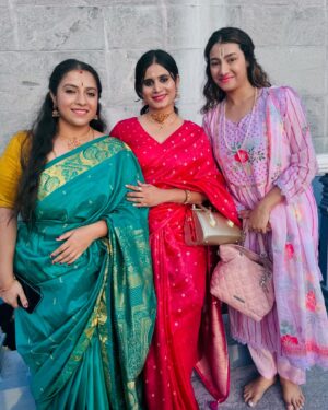 Ramola Instagram - Hare Krishna Hare Krishna…
Krishna Krishna Hare Hare 🪈