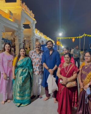 Ramola Instagram - Hare Krishna Hare Krishna…
Krishna Krishna Hare Hare 🪈