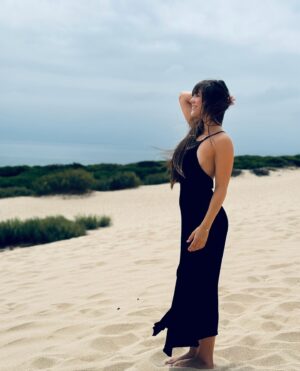 Raquel Meroño Instagram - Y con las dunas nos despedimos del veranos 2024 con ganas de volver a  Madrid a nuestra nueva casa ..
@dani_meroo @martina.merono