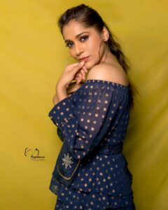 Actress Rashmi Gautam HD Instagram Photos and Wallpapers September 2024