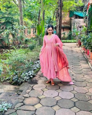 Rashmi Rajput Instagram - Pink for a day 🌸
.
.
.
.
#salwarkameez