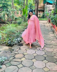 Actress Rashmi Rajput HD Instagram Photos and Wallpapers September 2024