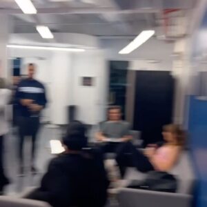 Ravyn Rochelle Instagram - What an eye opening first year at the @columbiamfaacting program 🦁👑 let me tell you!!! This is not easy, putting all my other ambitions basically on the back burner, having to lock in, 12 hour days 5x a week! Having to face things personally I’ve avoided for years. They say bet on yourself well.. that’s exactly what’s happening!! 😈✨
A quick thank you to my class and faculty for having the most patience with me during this long enduring self-discovery. seeing me lose my shit, cry my eyes out and more.. thank you for holding space & taking care of me 🩵