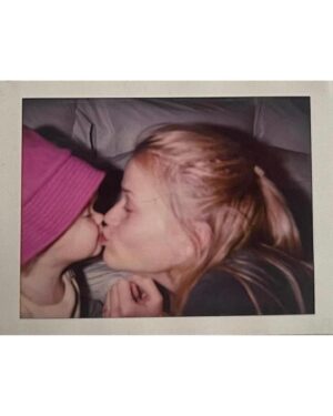 Reese Witherspoon Instagram - Happy Birthday to my amazing daughter @avaphillippe who happens to be one of the most genuinely kind-hearted and wise people I know. I love you with all heart 💓Keep shining your beautiful light my sweet girl! ✨