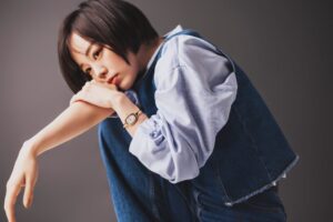 Rikka Ihara Instagram - 『HORLOGERIE Vol.45』

ベニュワールと
タンク ルイ カルティエ
なんとも心がときめく時間でした。

素敵な時を刻めますように。
発売中です。是非。