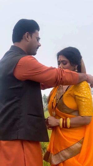 Rinku Ghosh Instagram - आँखों की गुस्ताखियाँ 🫶 @rinkughosh_official 
#melody #viralvideos #90 #90s
