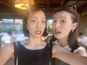 Riria Kojima Instagram - 💛🩷

出逢って10年が経ったねぇ~