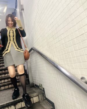 Riria Kojima Instagram - にこにこまる☺️

夏も終わるようで
虫の音も変わってきましたね~

🕰️🌿

今年の夏は

初めまして、な
いろんな柔らかな幸せに触れ

楽しいに埋もれ

写真のように
口角が死ぬほど上がっておりました👍🏻

ありがとう。

ありがとうございます。

👼🏻

チャージ完了~

まだまだ楽しんで頑張っていきます。
