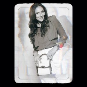 Rishina Kandhari Instagram - Don’t zoom in you’ll fall in love 🩶 

#oneofakind #thatspecialperson #maincharacterenergy