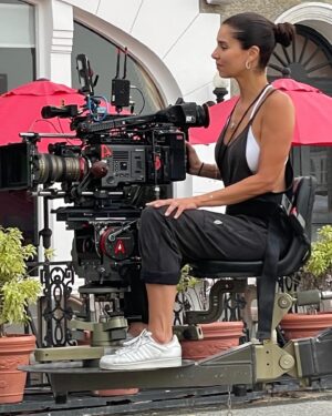 Roselyn Sánchez Instagram - Great ERA for sure… loved every second of it!! Can’t wait to do it again…
And of course, my team is 💥!
#diariomujerycafe 
#diariomujerycafemovie