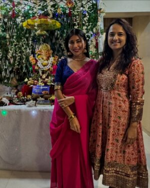 Ruma Sharma Instagram - अगले बरस जल्दी आना ही होगा बप्पा ❤️ 
.
Kyunki hum sabko aapka intezar raheyga thankyou each one of you for such beautiful memories of #ganeshutsav 🙏🏻🙏🏻
.
.
#ganpatibappamorya #ganpatibappa #ganpatifestival #rumasharma #indianfestival