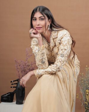 Ruma Sharma Instagram - I can hear your thoughts like a melody 💕
.
.
Shot by - @lsd.photography.official 
Edit by - @sk_photograpahy 
.
#designerlook #designershoot #designerwearinspiration #fashionshoots #rumasharma #aestheticpost #aestheticphotography #fashionlookbook #designerwear