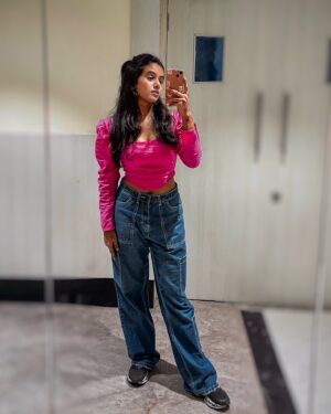 Rupali Wakode Instagram - Sunday 🫰🏼

#coffeedate #weekend #coffee #thirdwavecoffee #love #ootd #pune