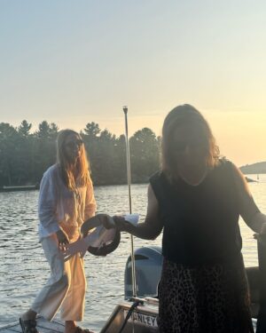 Ruth Kearney Instagram - Muskoka magic 💫🇨🇦🍁