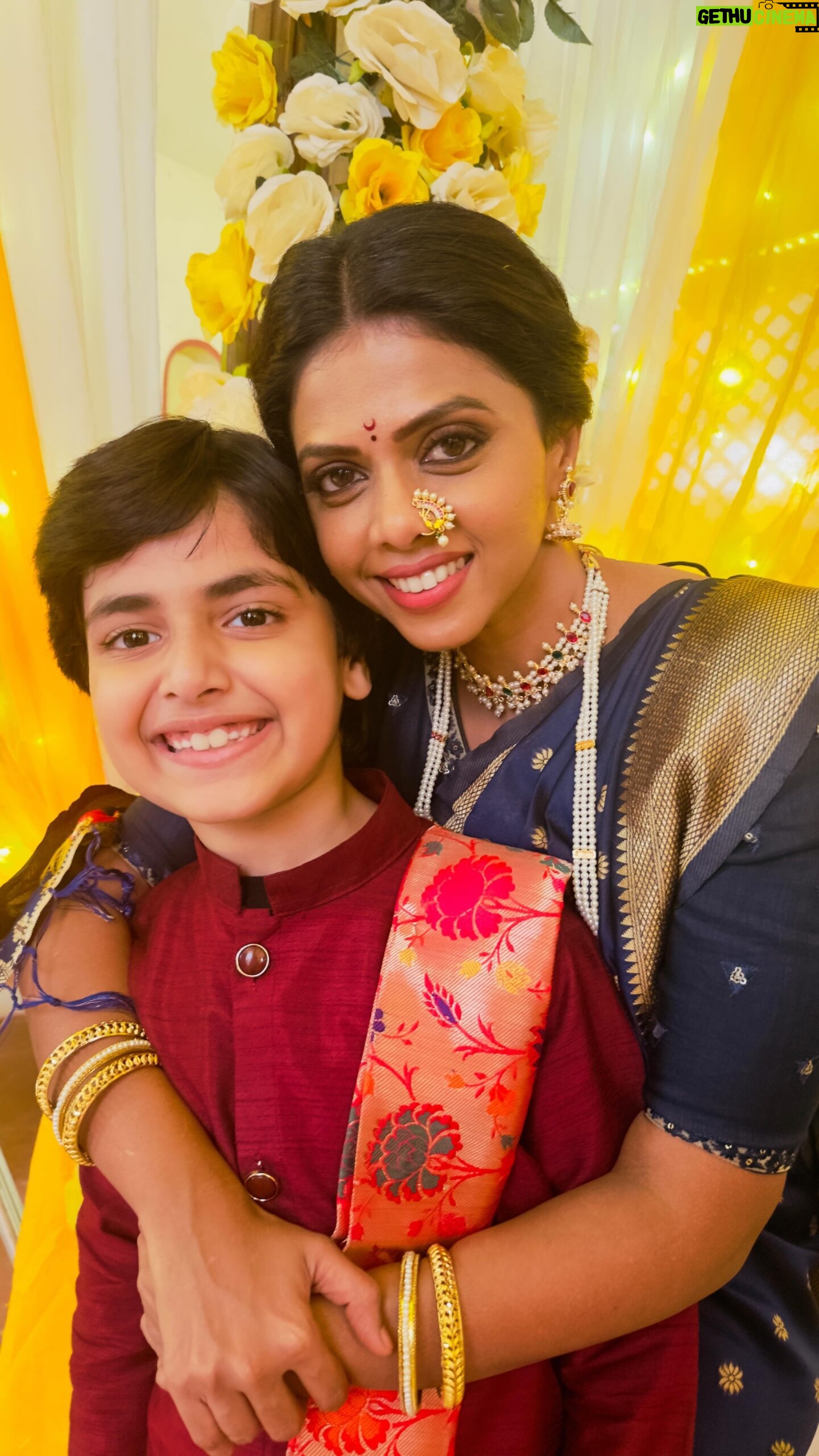Rutuja Bagwe - 2.1K Likes - Don’t mess with your younger one 👻🤣 @rutuja_bagwe ❤️
.
.
#reelsinstagram #reelitfeelit #trending #comedy #siblinglove #actors #starplus #maatisebandhidor #rutujabagwe #gantavyasharma #fyp #instadaily