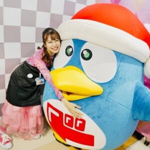 Sae Otsuka Instagram - I love ドンペン🐧🎀💖
 #ドンキ
 #ドンキホーテ
 #ドンキホーテデート
 #キラキラドンキ