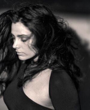 Saiyami Kher Instagram - Every shadow has its own story ♠️