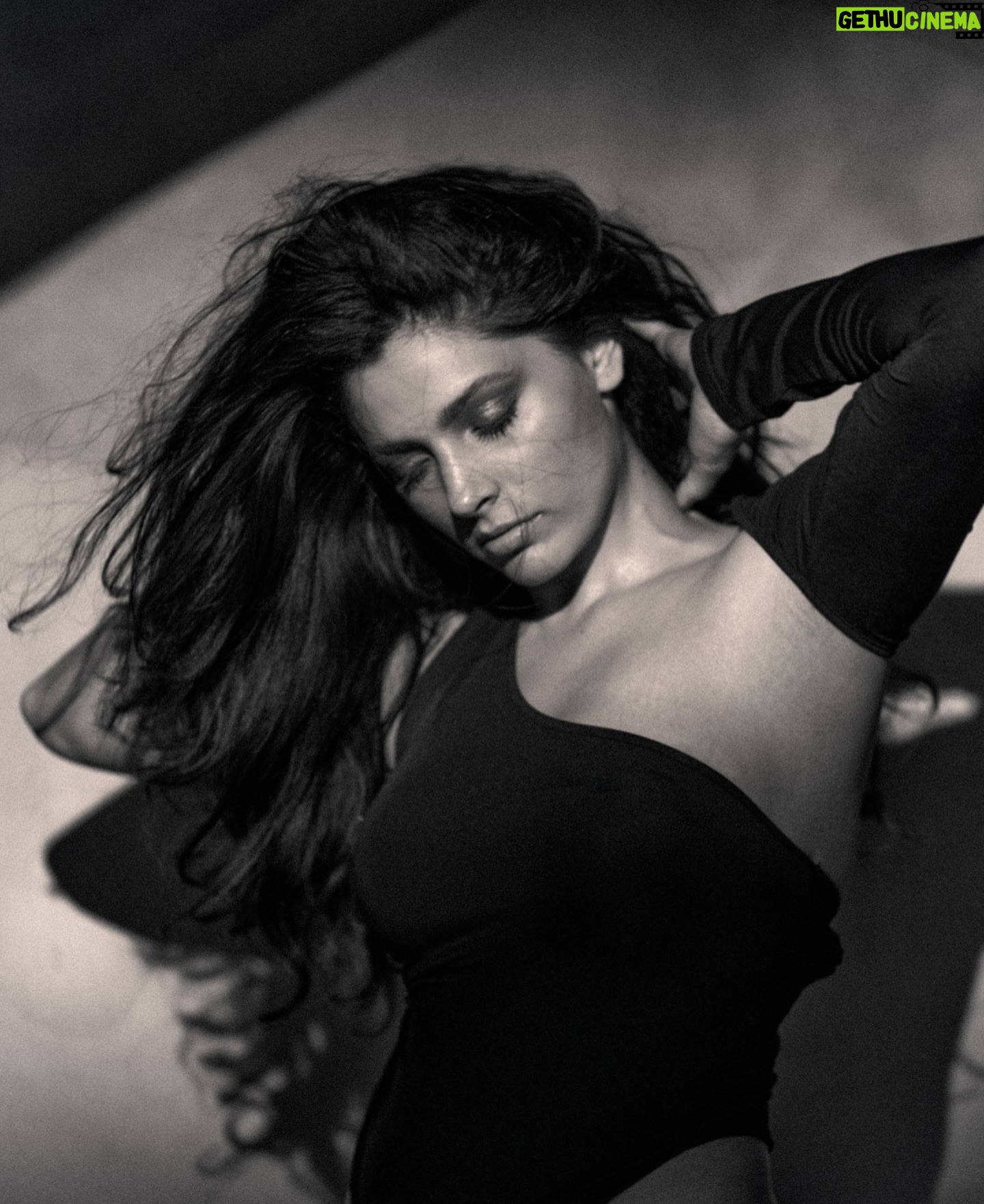 Saiyami Kher - 26.6K Likes - Every shadow has its own story ♠️
