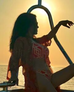 Actress Salma Hayek Pinault HD Instagram Photos and Wallpapers September 2024