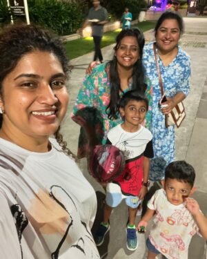 Sana Instagram - “Grateful for nights like these filled with laughter, love, and endless smiles! These moments with  family are everything. 

#MemoriesForLife #SquadGoals #EveningVibes #ForeverGrateful #GoodTimes #FamilyAndFriends #NightOutFun”