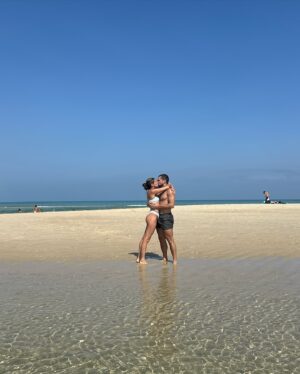 Sara Sampaio Instagram - Algarve ☀️ 
@verdelagoresort