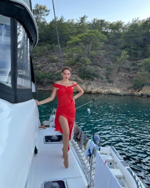 Seda Bakan Instagram - 30 Ağustos’a özel… 🌹🇹🇷🌹