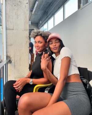 Sharam Diniz Instagram - Sunday fun day,
With my team 🦅🏀 
Proud auntie 🥰

#SLB #Glorioso