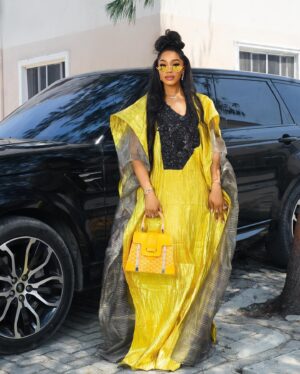 Sharon Ooja Instagram - God is within her, She cannot fail, Thank You Jesus for your kindness to my family 🙏❤️ Mrs Nwoke😍odogwu silencers wife😍church service was soooo good ❤️ 

Bou Bou @tojufoyeh 
Jewelry @bozdiamonds 
Hair @cmhairbyhillsabuja
Photography @bangraphy