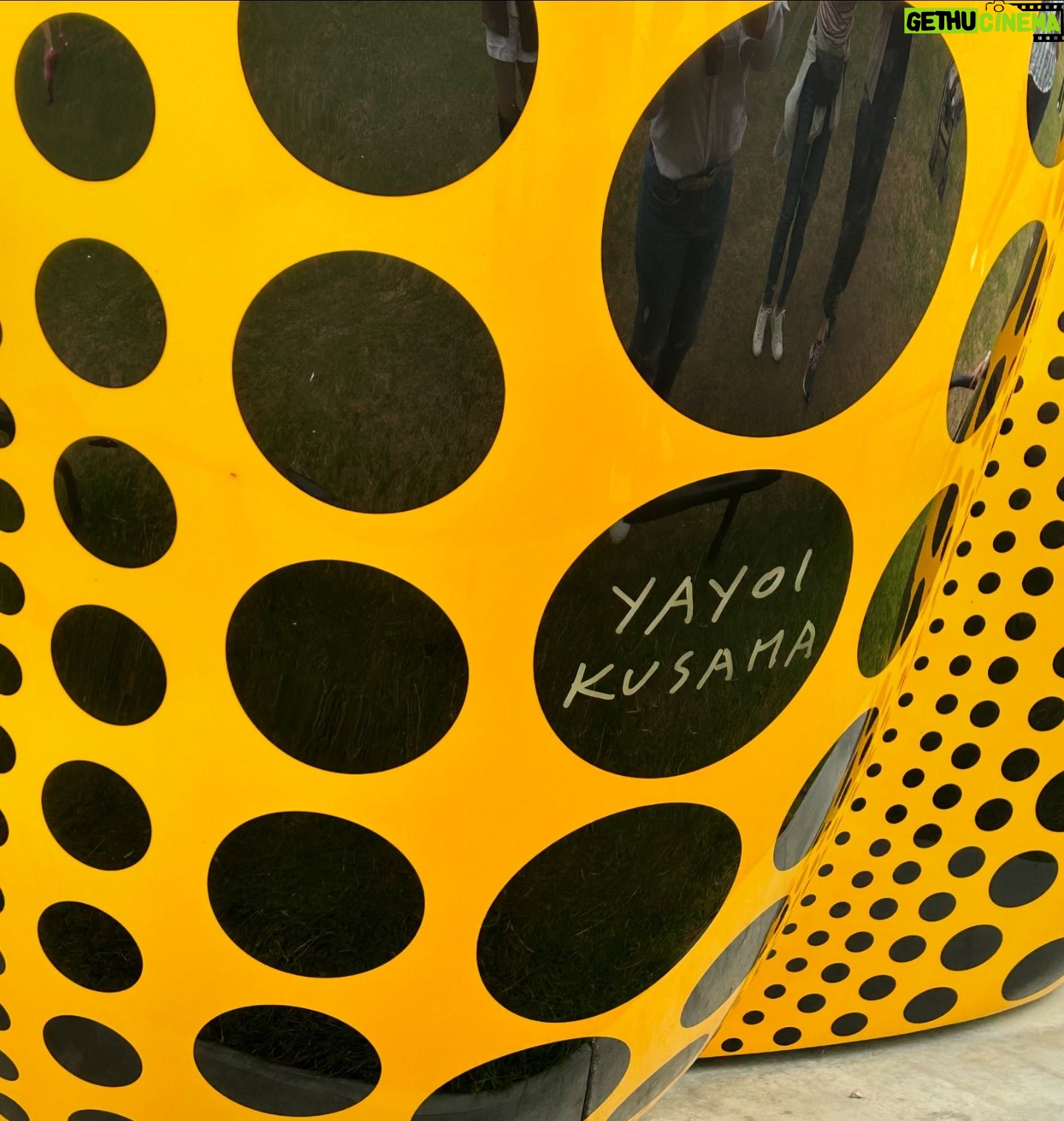 Sheeba Chaddha - 4.2K Likes - #kensingtongardens
#kusama
💜