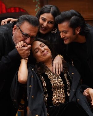 Sheen Dass Instagram - @neena_gupta Ma’am’s stellar performance in ‘Uunchai’ has reached new heights 😍♥️🙌🏻
National award for the Best Supporting Actress! Congratulations ma’am 🌟🏆”
