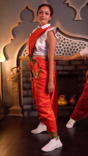 Sheena Chohan Instagram - Let the spirit and energy flow through your soul, focus on the process, embrace your journey, and find joy in living authentically every day with Ganpati Bappa Morya’s positivity lighting the way!

#sheenachohan #ganpati #ganeshchaturthi #actress