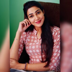 Sheriina Instagram - Your smile is your signature, at the end of the day how you use it matters. Those who succeed make it as their autograph, those who fail make it as their excuse.. which is yours?

@johnmediamanagr @the_photogiraffe 
@uvi_photostudio 

#sheriina #sherina #sherin #lovelife #ınstagood #happyme #smile #actress