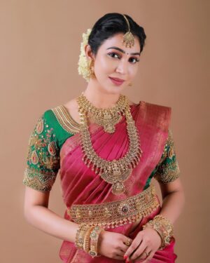 Sheriina Instagram - ✨✨✨✨✨ 

@fineshinejewels @evidencemaker @indu_ig 
 @sharanyas_makeupartistry
@diademstore.in @mokshe_rental_destination 

#sheriina #sherina #actress #bridallook