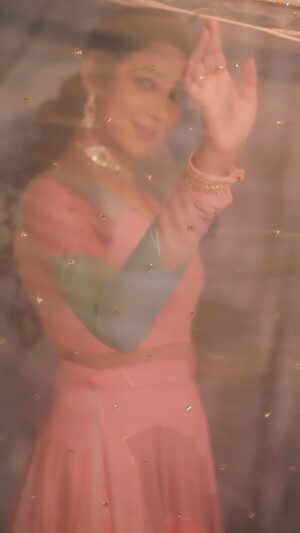 Sheriina Instagram - “Embrace the rain, endure its discomfort, for only then can you witness the beauty of the rainbow.” 

@mayon_by_subhathracouture  @bhoopalm_official 
@zai.makeover.studio @dhees_artistry @alankritabridaljewellery 

#sherina #sheriina #biggbosstamil #actress #instapicture #xoxo
