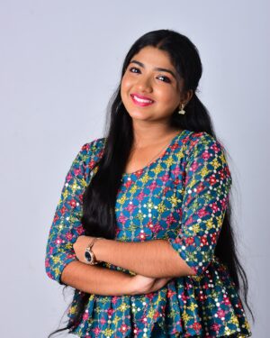 Sherin Thara Instagram - Happy vinayagar Chathurthi to all 💞✨
.
.
.
.
Vikatan interview 
.
.
Wearing @same_pinchi 
Clicks  @kalimuthu_photographer
.
.
#babysherin #babymayu #mayu #baakyalakshmi #vijaytelevision #today #picoftheday #photography #outfitoftheday #fun #instadaily #instagram #instagood #instapost #insta