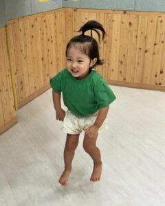 Actress Shin Da-eun HD Instagram Photos and Wallpapers September 2024