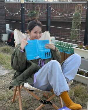 Shin Min-a Instagram - Loss zero 💜

#손해보기싫어서 #nogainnolove