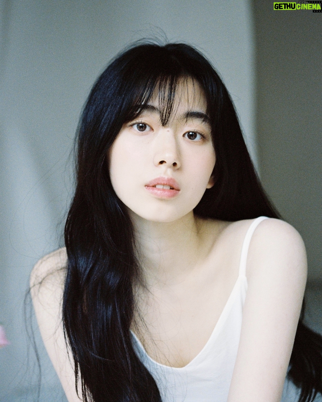 Shin Se-hwi - 19.4K Likes - 白 (2021)