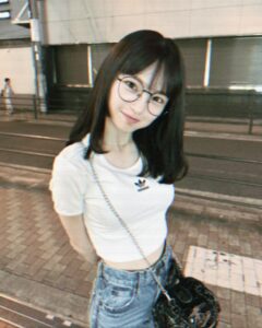 Actress Shinzawa Nao HD Instagram Photos and Wallpapers August 2024