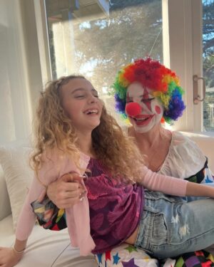 Shirly Brener Instagram - ONE WEEK!!!, after an amazing festival run were releasing wide our award winning short film
 “Not My Circus” by  @milabrenerofficial that she  directed & wrote at 17 starring @jujubrenerofficial as Charlie 🎬🌟
(i have a lil ph cameo in it 😜)

cant wait for you guys to finally watch this very special film that deals with themes of standing up to bullying, dealing w loss & the power of friendship 🤡❤️💙

so proud of our entire creative & talented cast & crew & everyone’s tremendous hard work… STAY TUNED for deets how to stream 🍿