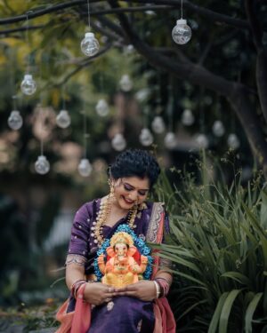 Shiva Jyothi Instagram - వినాయక చవితి శుభకాంక్షలు ❤️

Outfits by ~ @saptalacouture❤️

Jewellery by ~ @jewelleryforher3 ❤️

Make up and hair by ~
@vinusha_makeoverartistry ❤️

@makeup_stories_by_sweety❤️

click: @chotu.arw ❤️