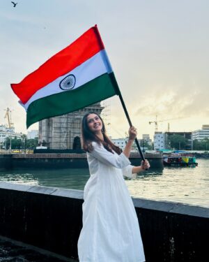Shivangi Khedkar Instagram - 78 years of unity, progress and pride 
Happy Independence Day 🇮🇳

#IndiaNation #IndependenceDay #Freedom #greatnation