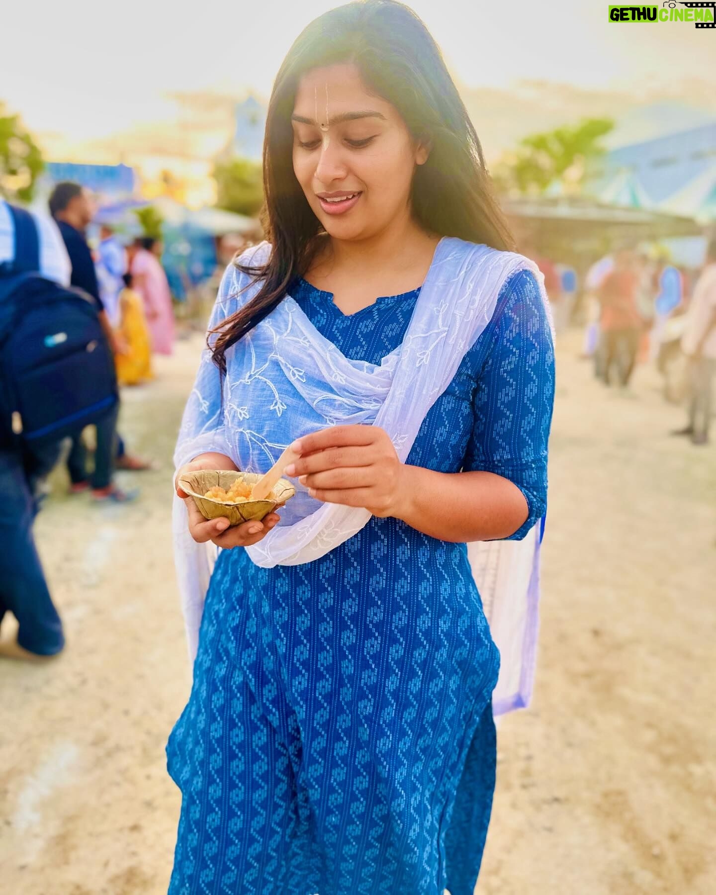 Shobanaa Uthaman - 18.9K Likes - Happy Krishna Jayanthi 💙✨
#krishnajanmashtami #janmashtami #krishnajayanthi