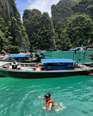 Shraddha Srinath Instagram - I now understand the hype around Thailand 🙂